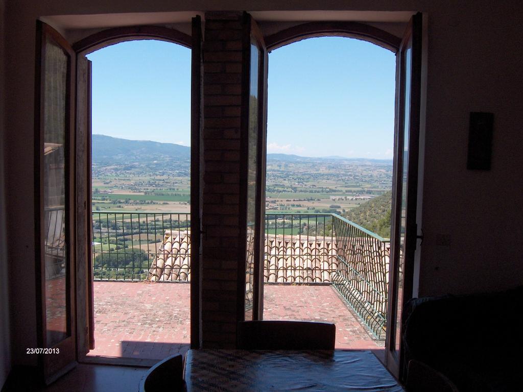 Agriturismo Il Palazzetto Appartement Campello sul Clitunno Kamer foto